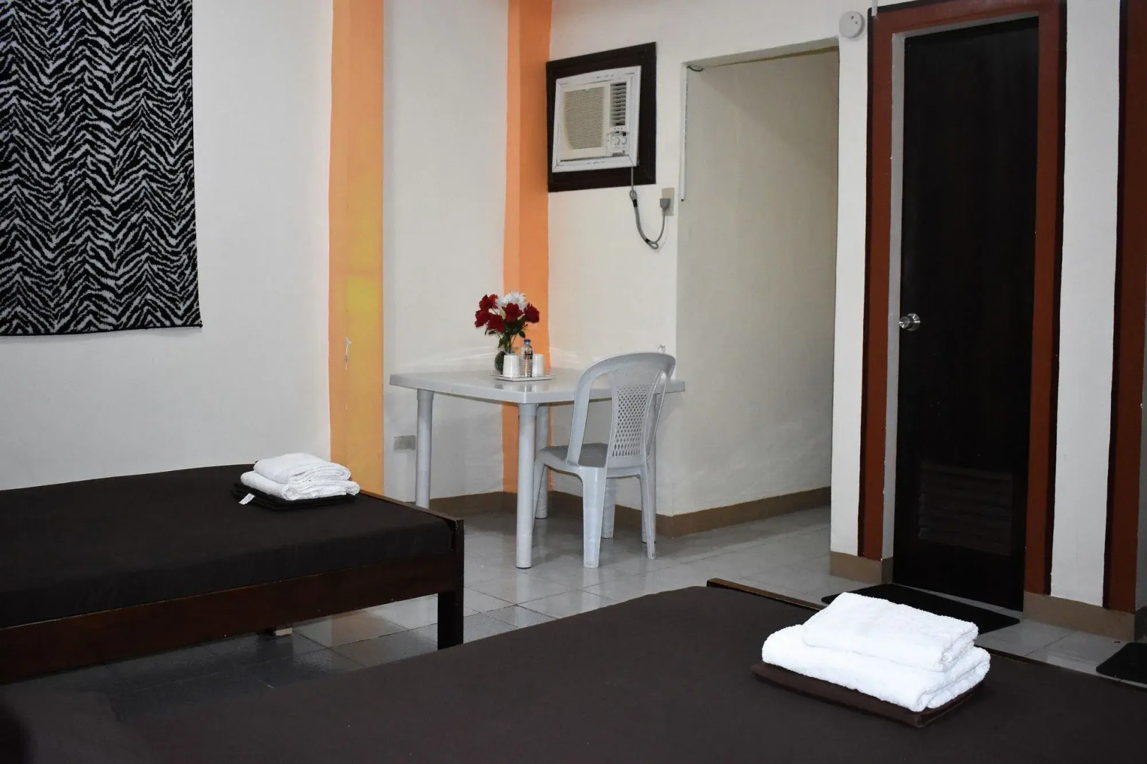 Nikita's Place Hotel