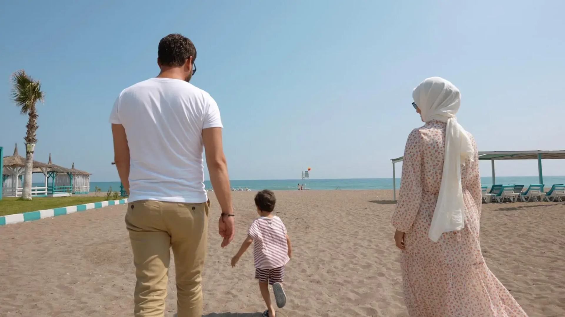 Rizom Beach Hotel