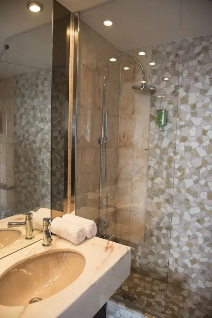 The Originals City, Hotel Le Concorde Panoramique, Thionville