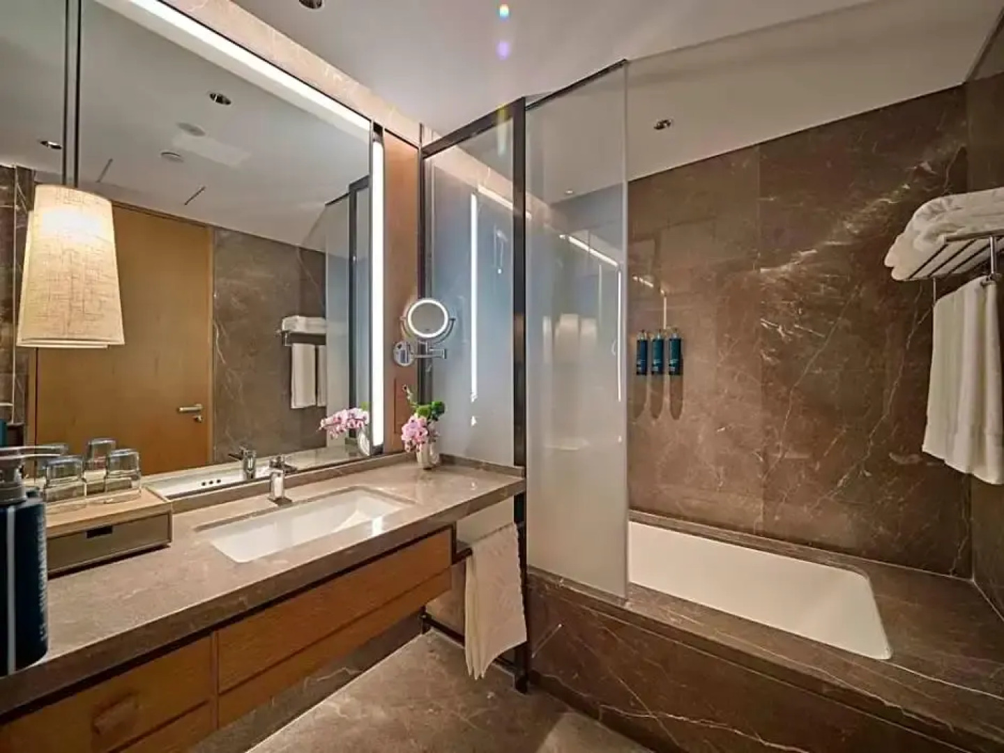 Doubletree By Hilton Changbaishan Hot Spring