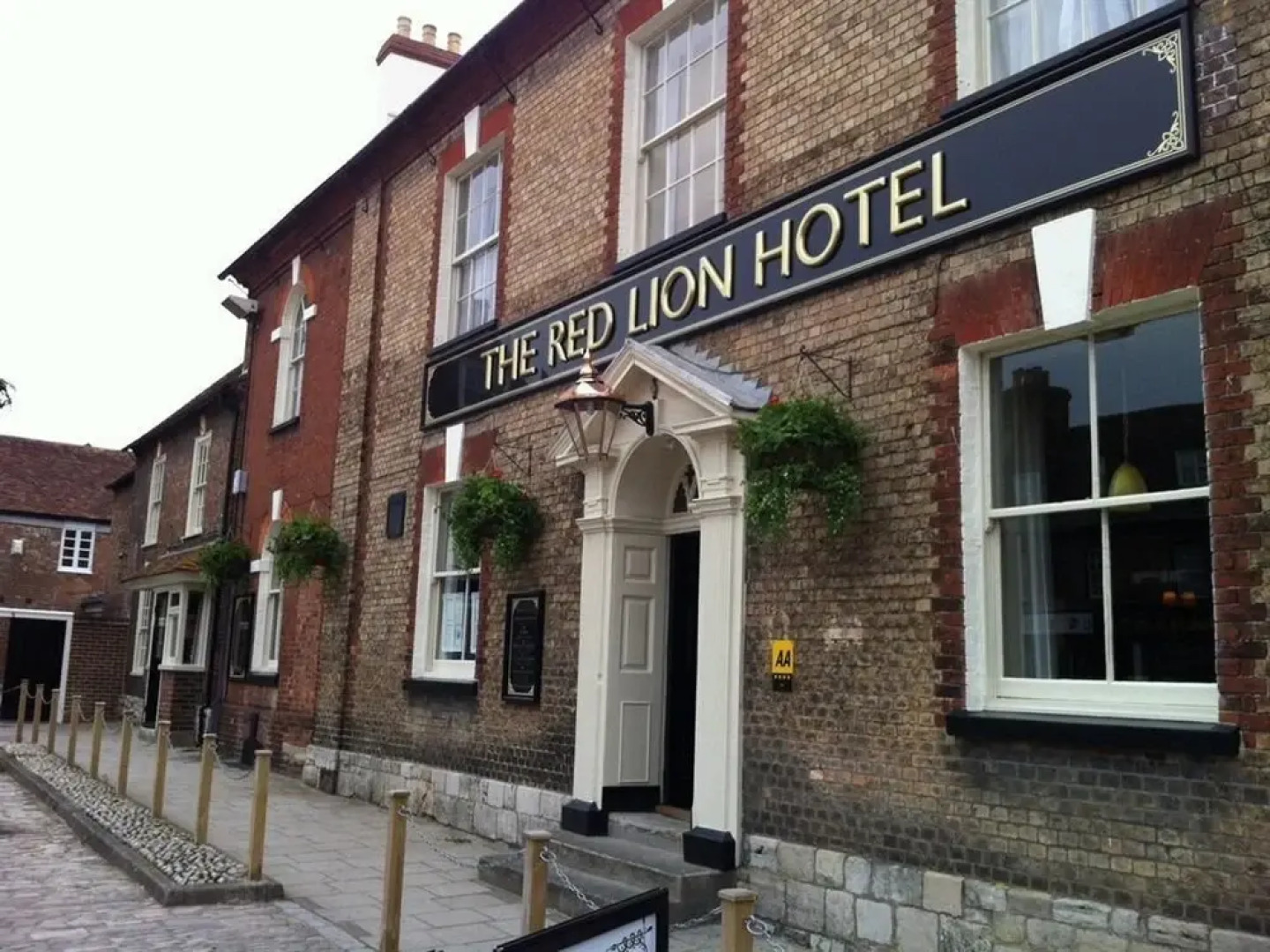 The Red Lion Hotel