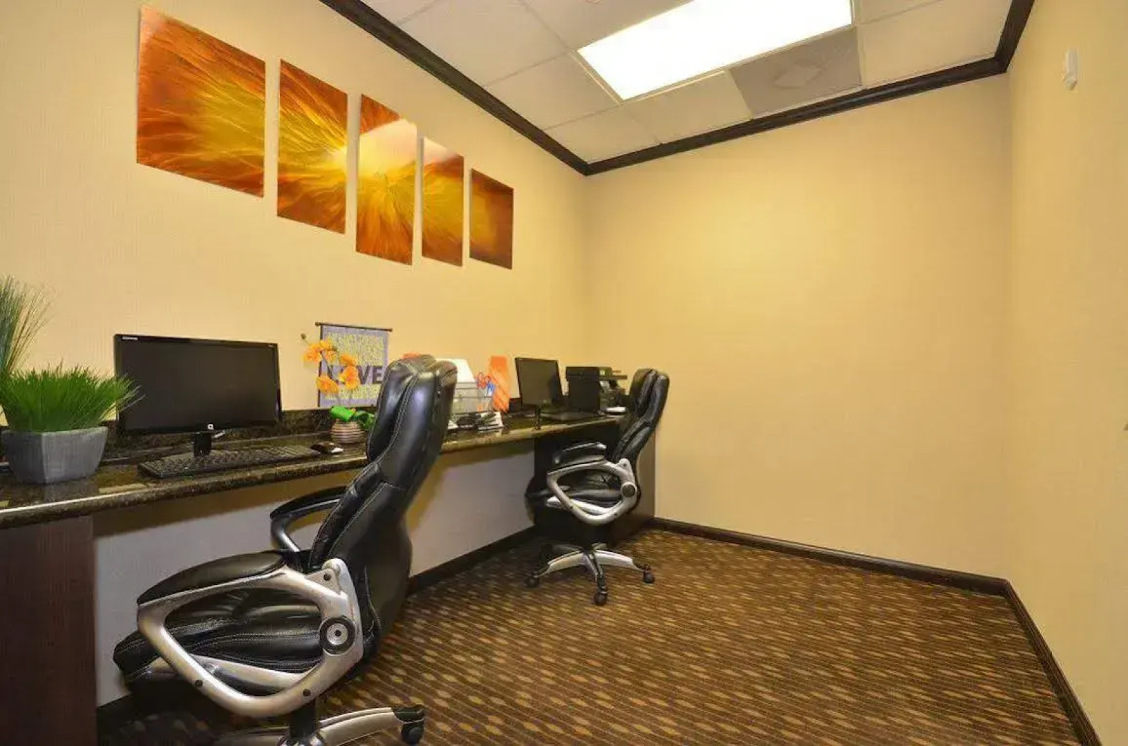 Comfort Inn & Suites Oklahoma City West - I-40