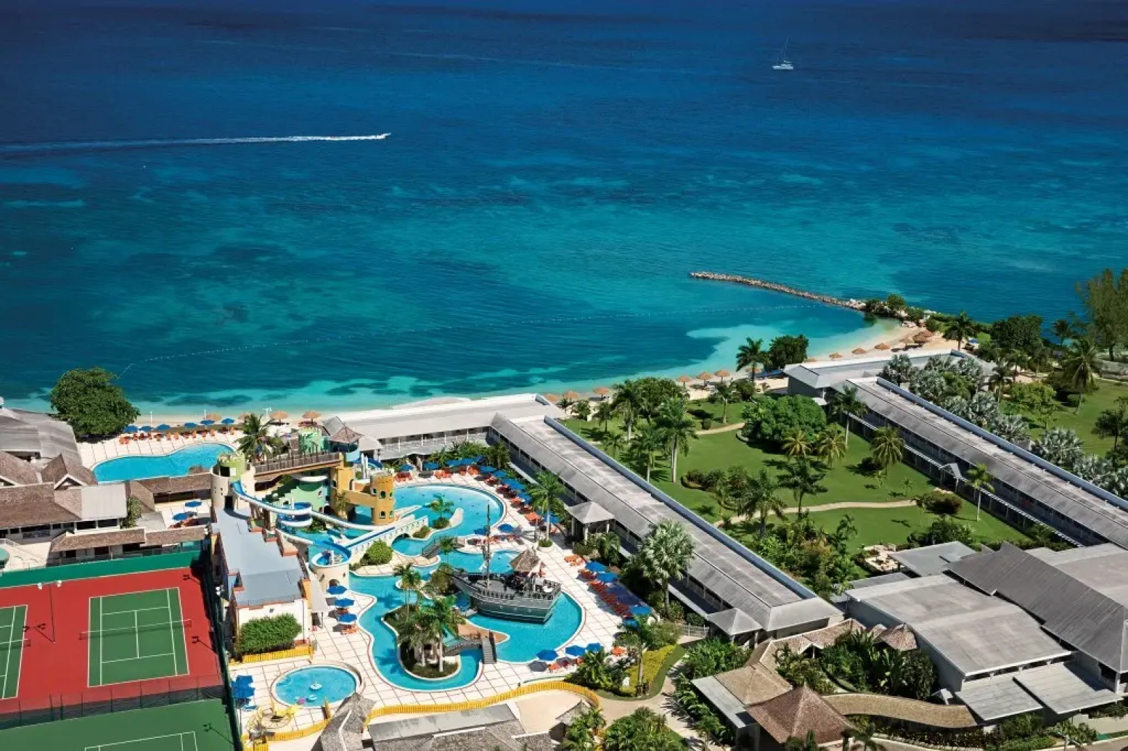 Sunset Beach Resort Spa and Waterpark All-Inclusive
