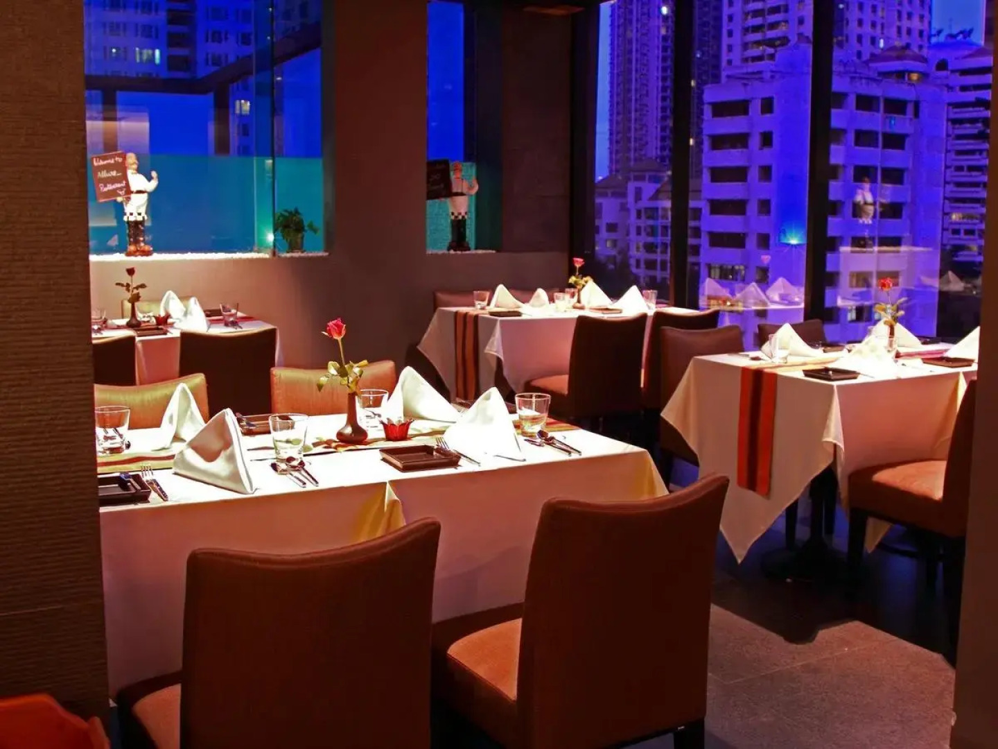 I Galleria Sukhumvit 13 (formerly D Varee Diva Hiptique)