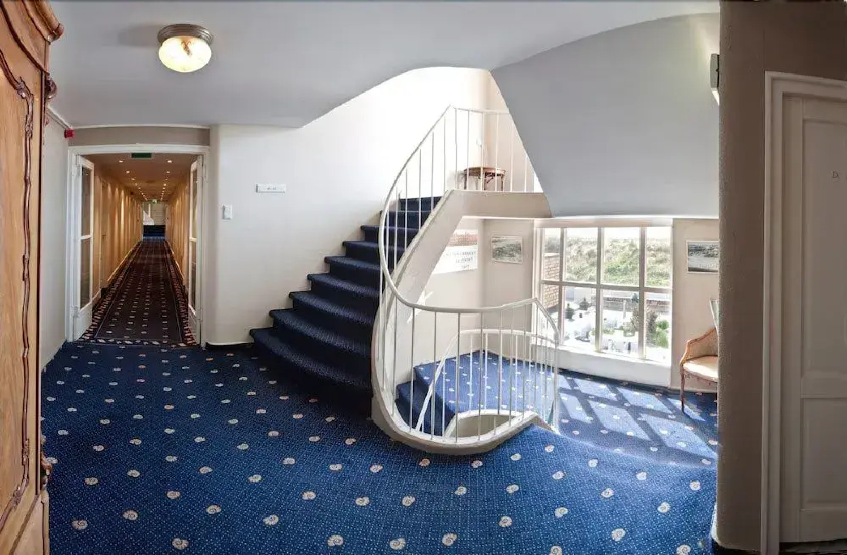 Strandhotel Nassau-Bergen