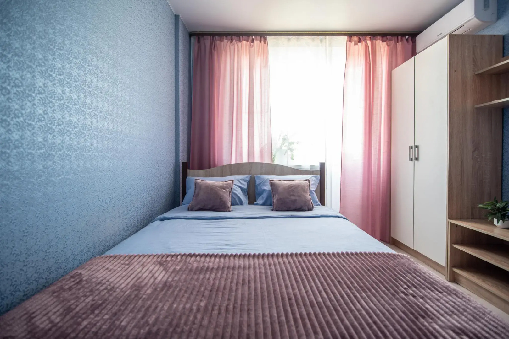 Апартаменты на улице Платова 101А