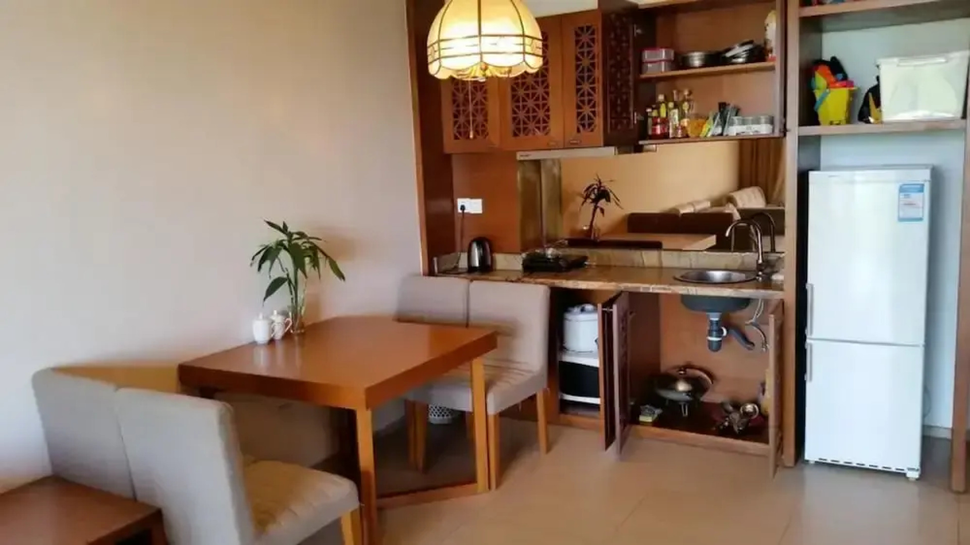 Lingshui Sea View Vacation Apartment