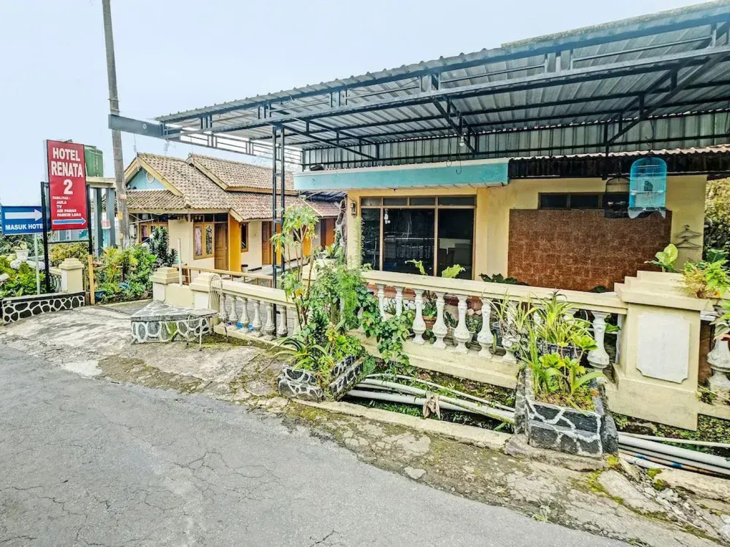 SPOT ON 92408 Hotel Renata 2