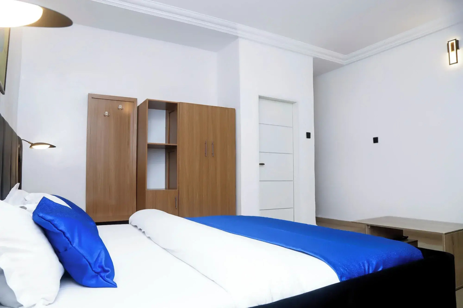 Western Dreams Hotel