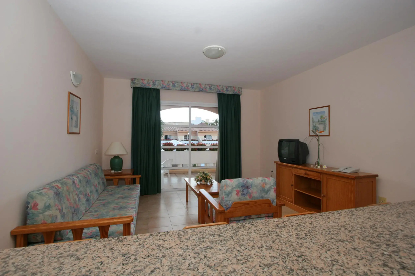 Apartamentos Jardín del Conde