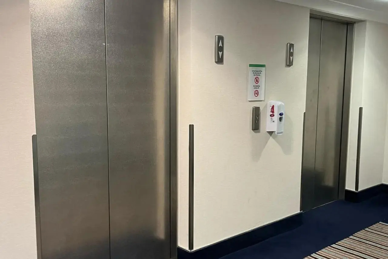 Отель B&B Hotel London Heathrow