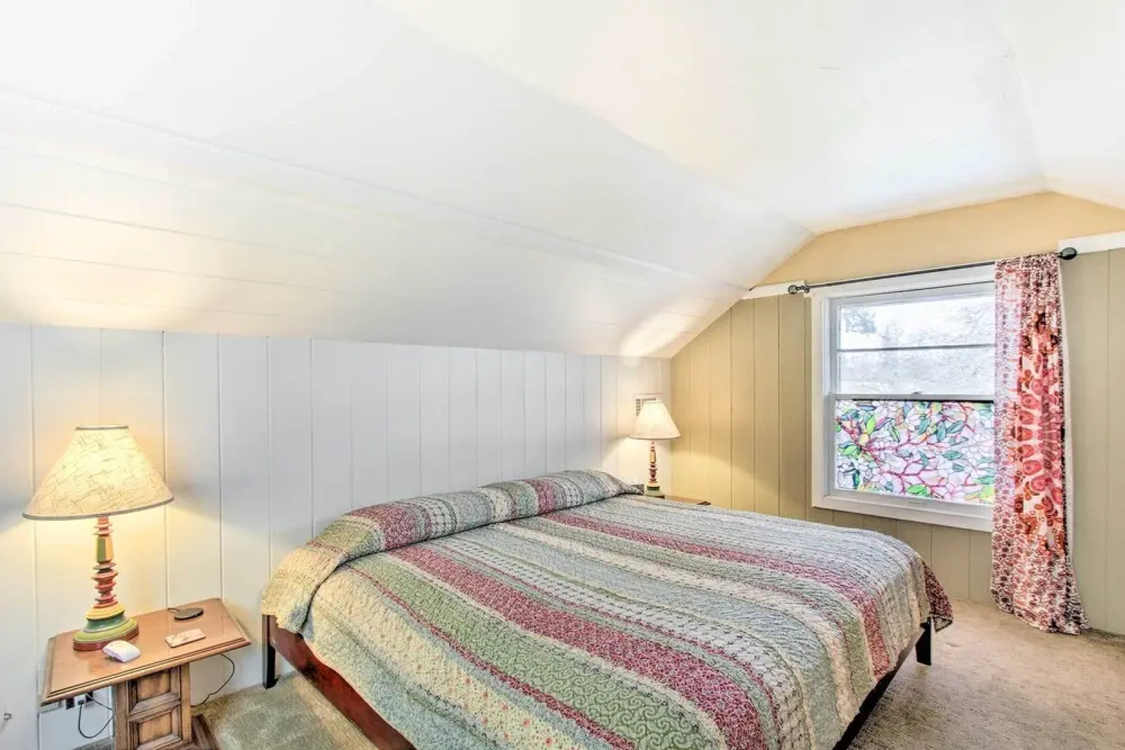 Charming Eugene Vacation Home: 1 Mi to Dtwn!