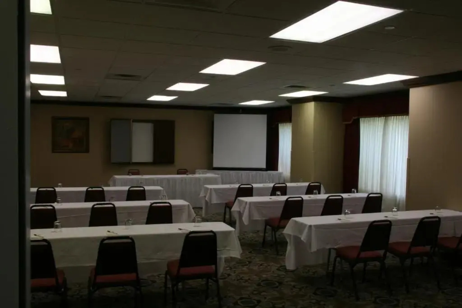 Grand Plaza Hotel Branson