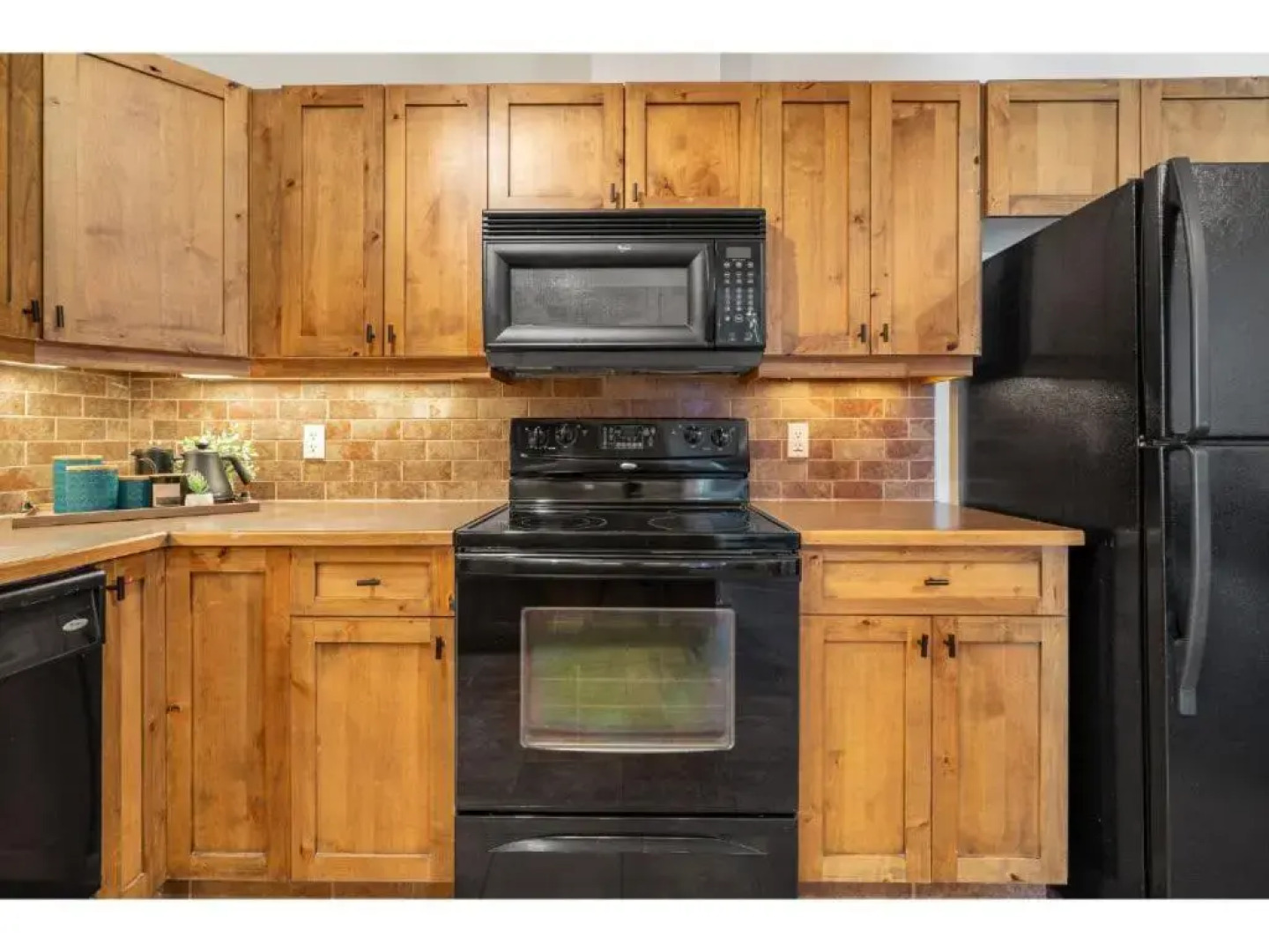 The Grizzly House I Sleep 7 I Patio & BBQ I 55 TV