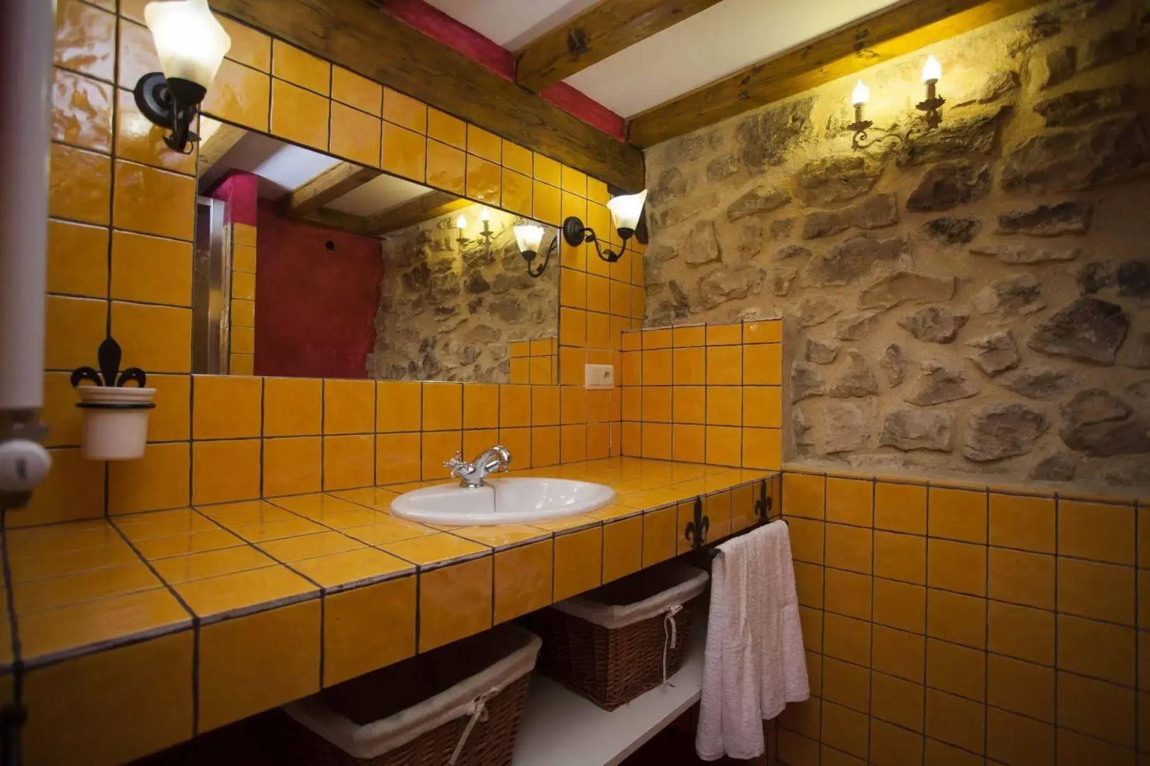 Hotel Rural La Torre de Bisjueces