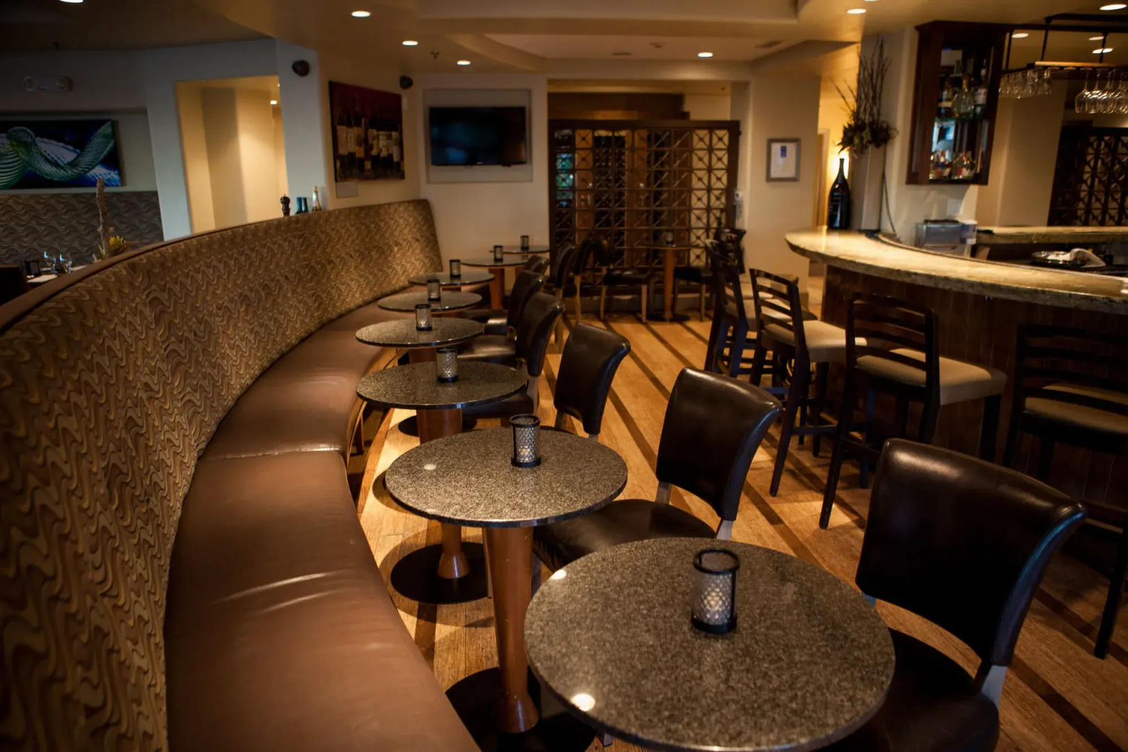 Dolphin Bay Resort & Spa