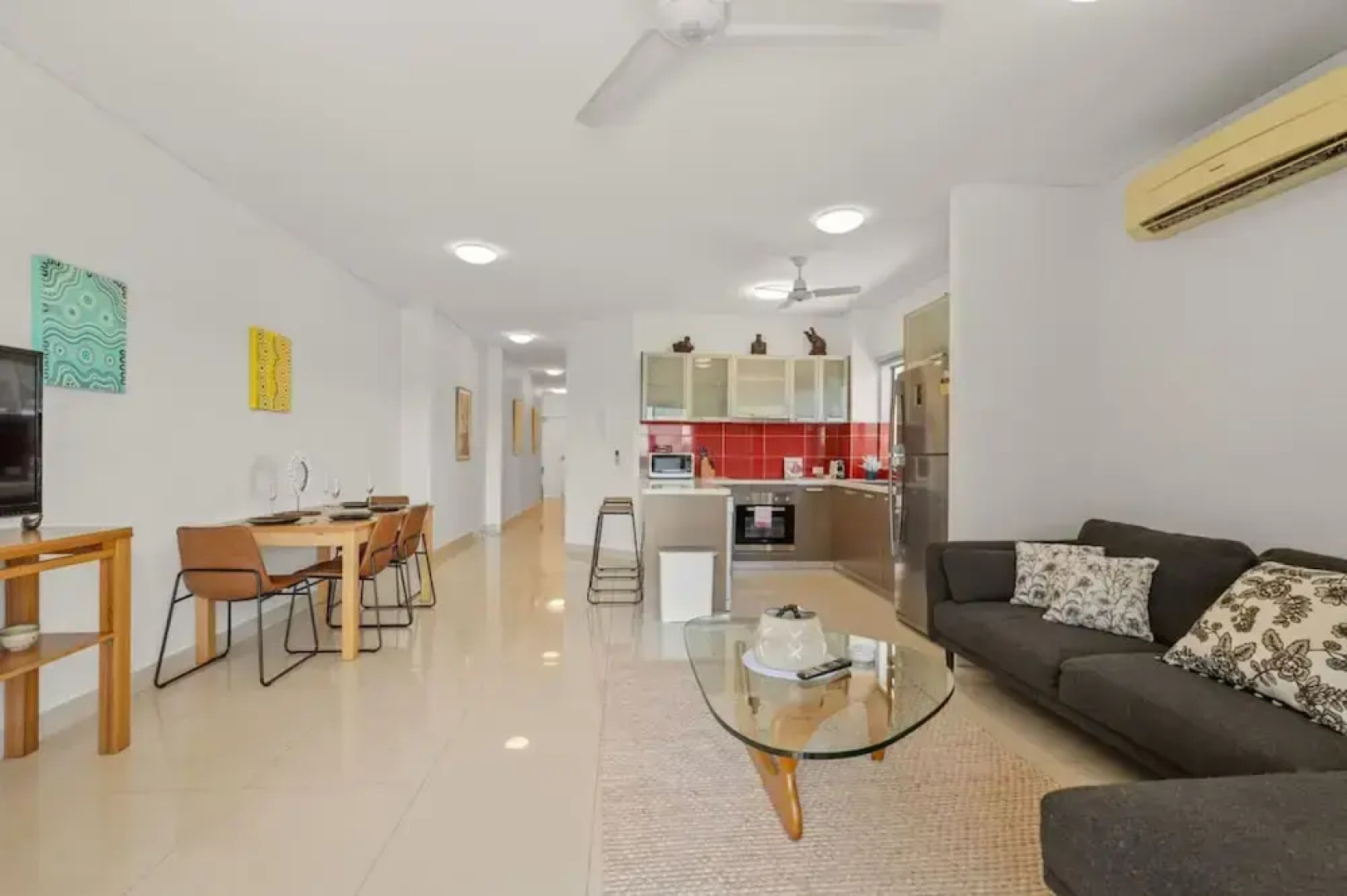 Yanti at Nightcliff Foreshore Pool Shops Cafe