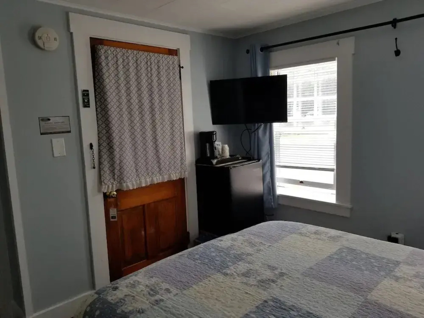 White Mountain Motel And Cottages