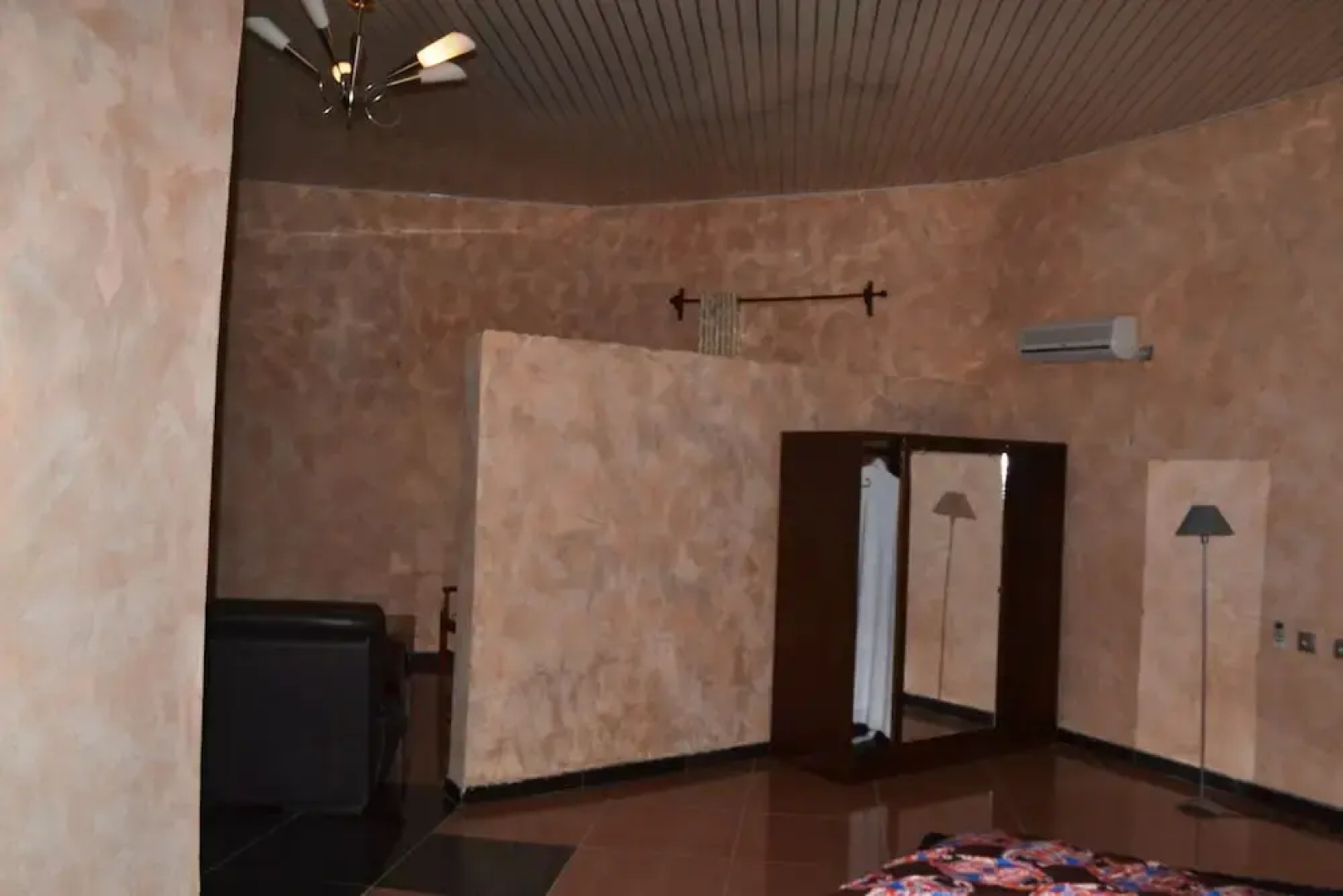 Unipalace Kribi