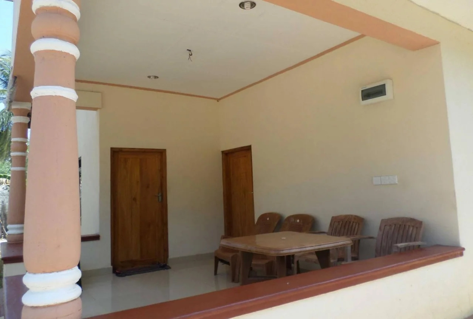 Delight Guest House And Restaurant