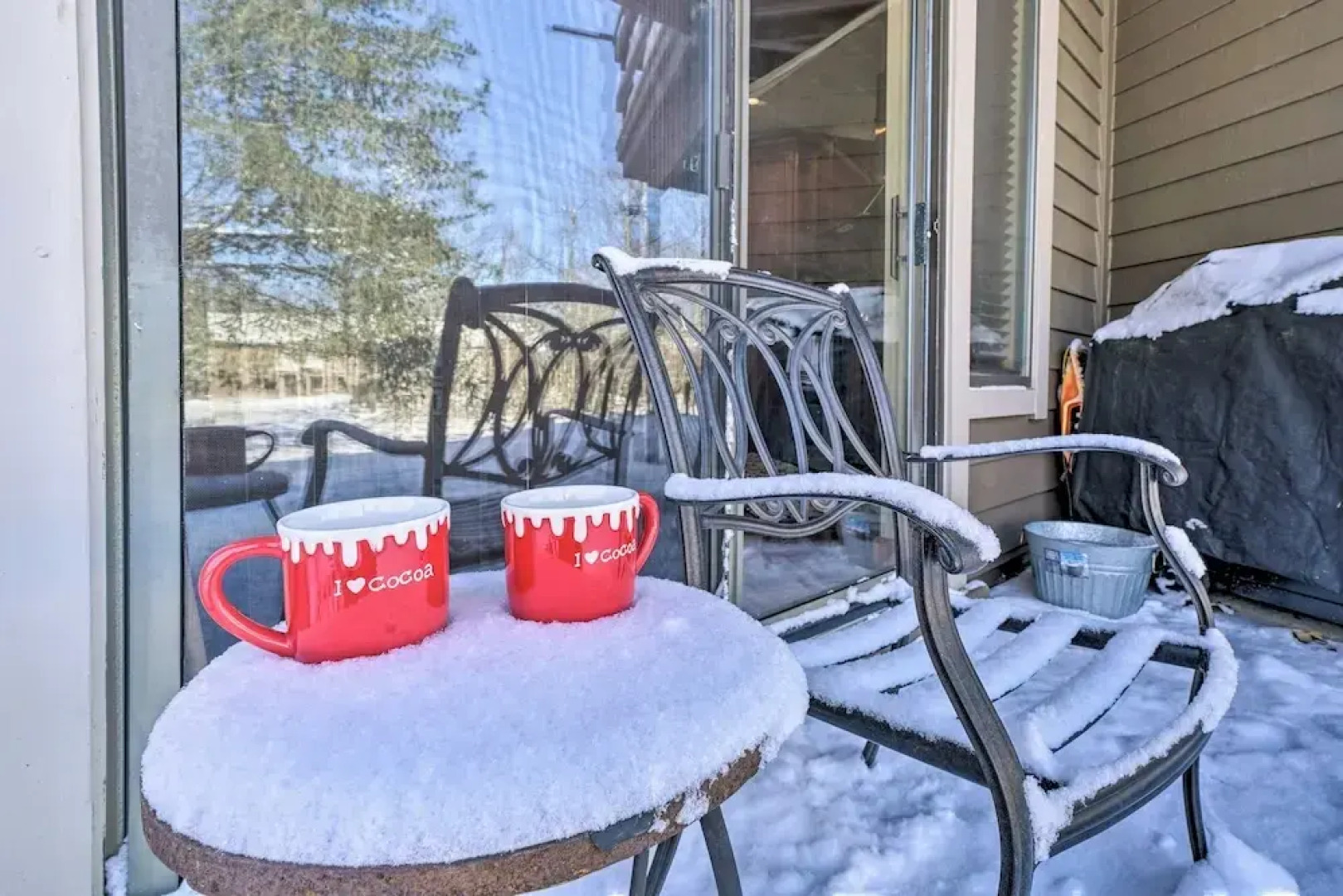 Idyllic Somerset Condo: Ski, Hike & Relax!