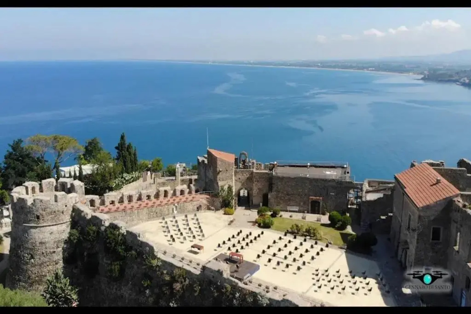 Romantic Apartment With Hot Tub