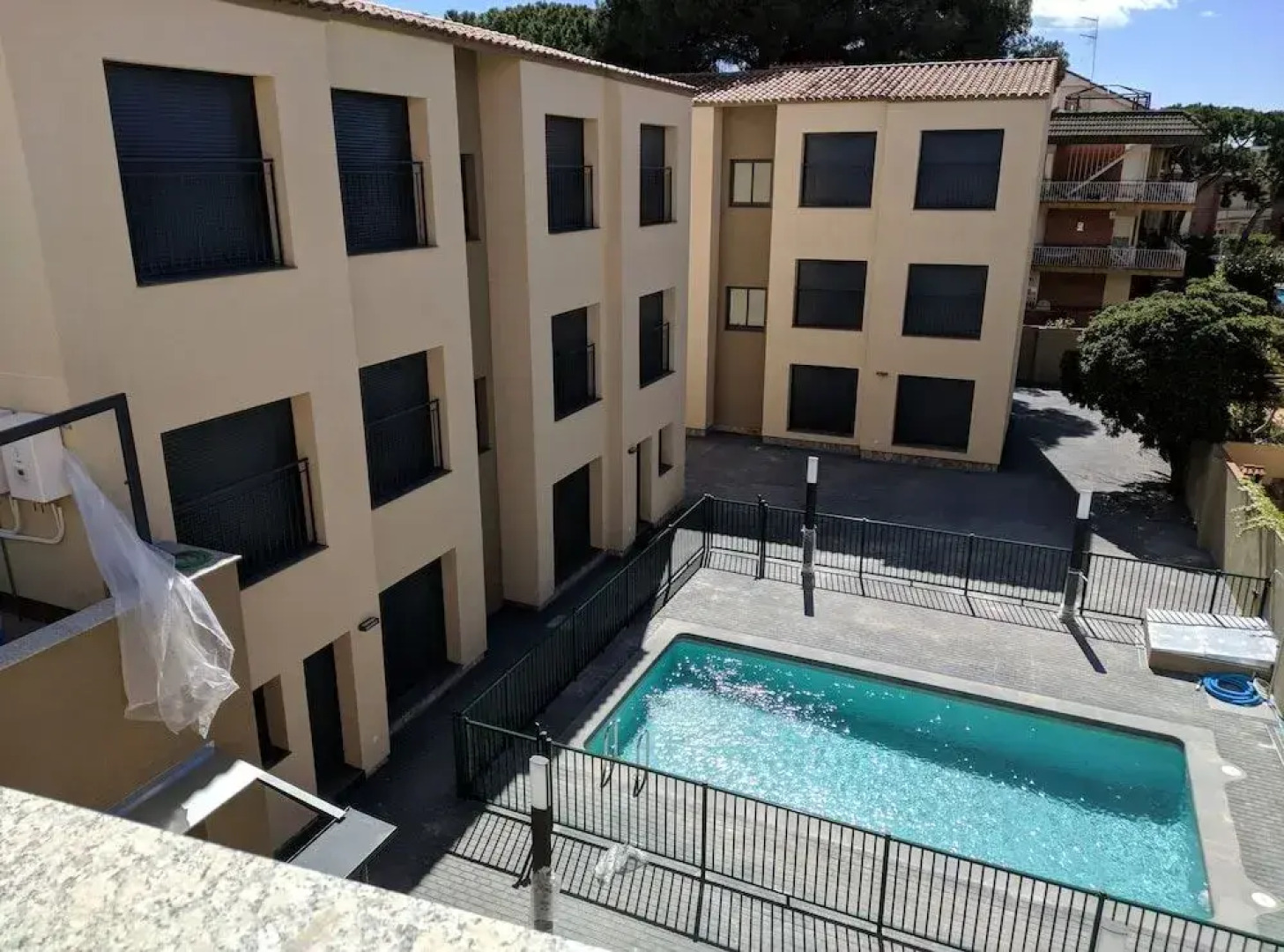 Ginosi Eccentric Apartel