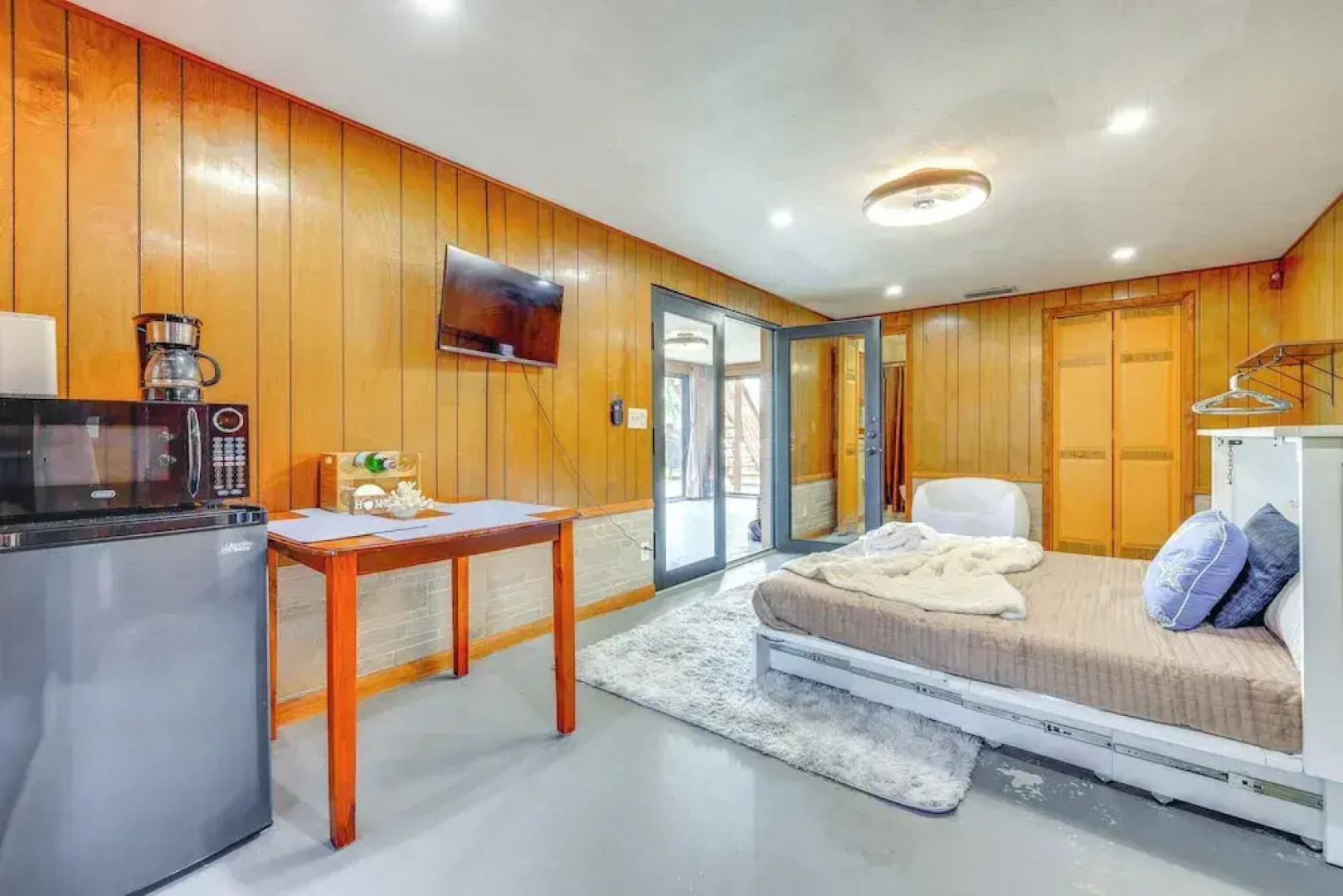 Fish & Bird Watch: Waterfront Jacksonville Gem