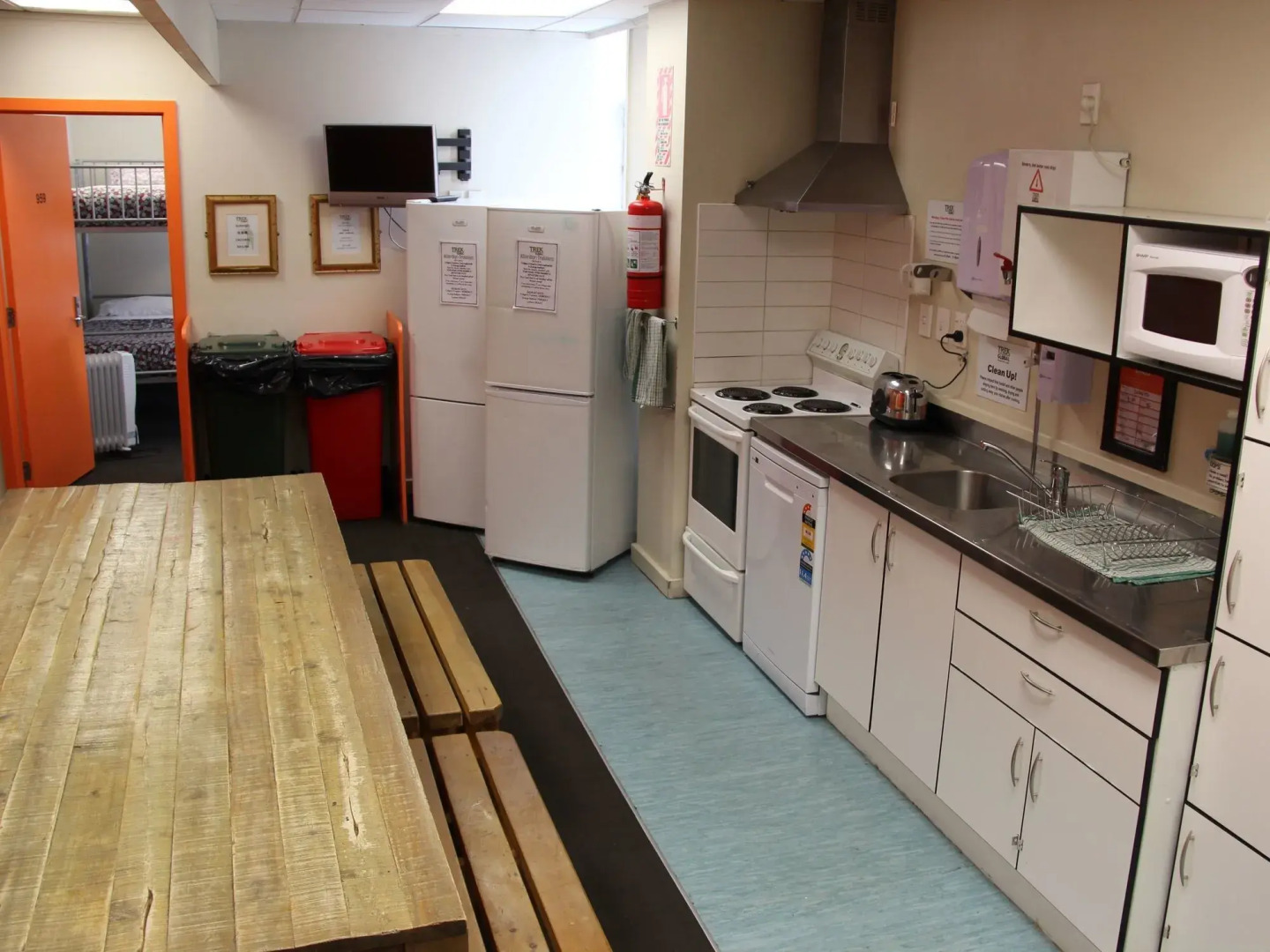 Trek Global Backpackers