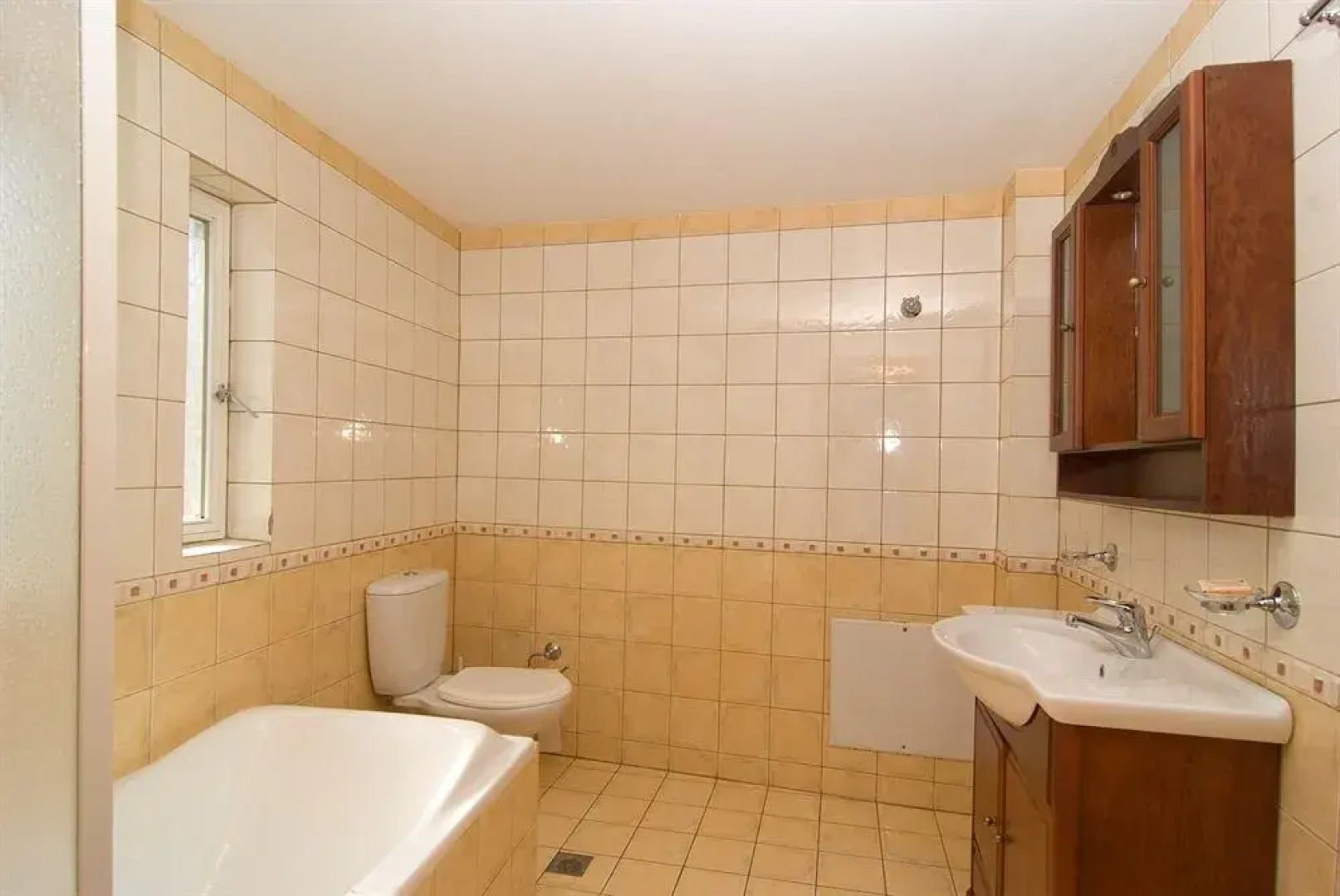 Tropicana Beach Hotel