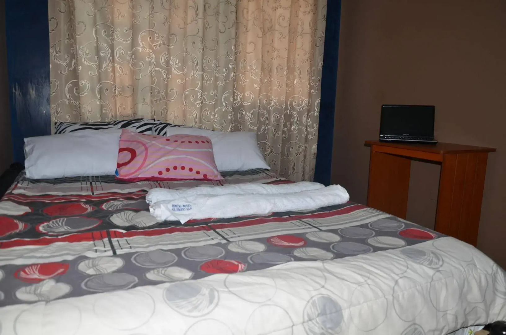 Hostal Royal Olympic