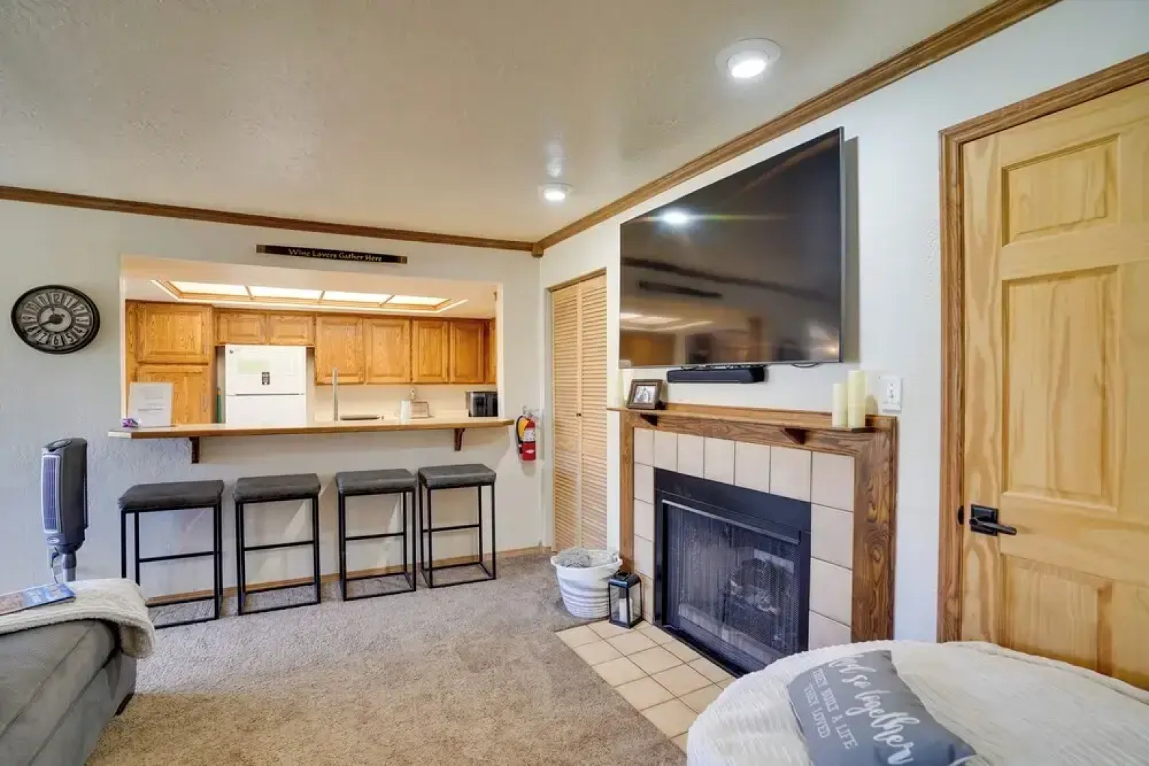 Ski & Explore: Brian Head Condo w/ Indoor Pool!