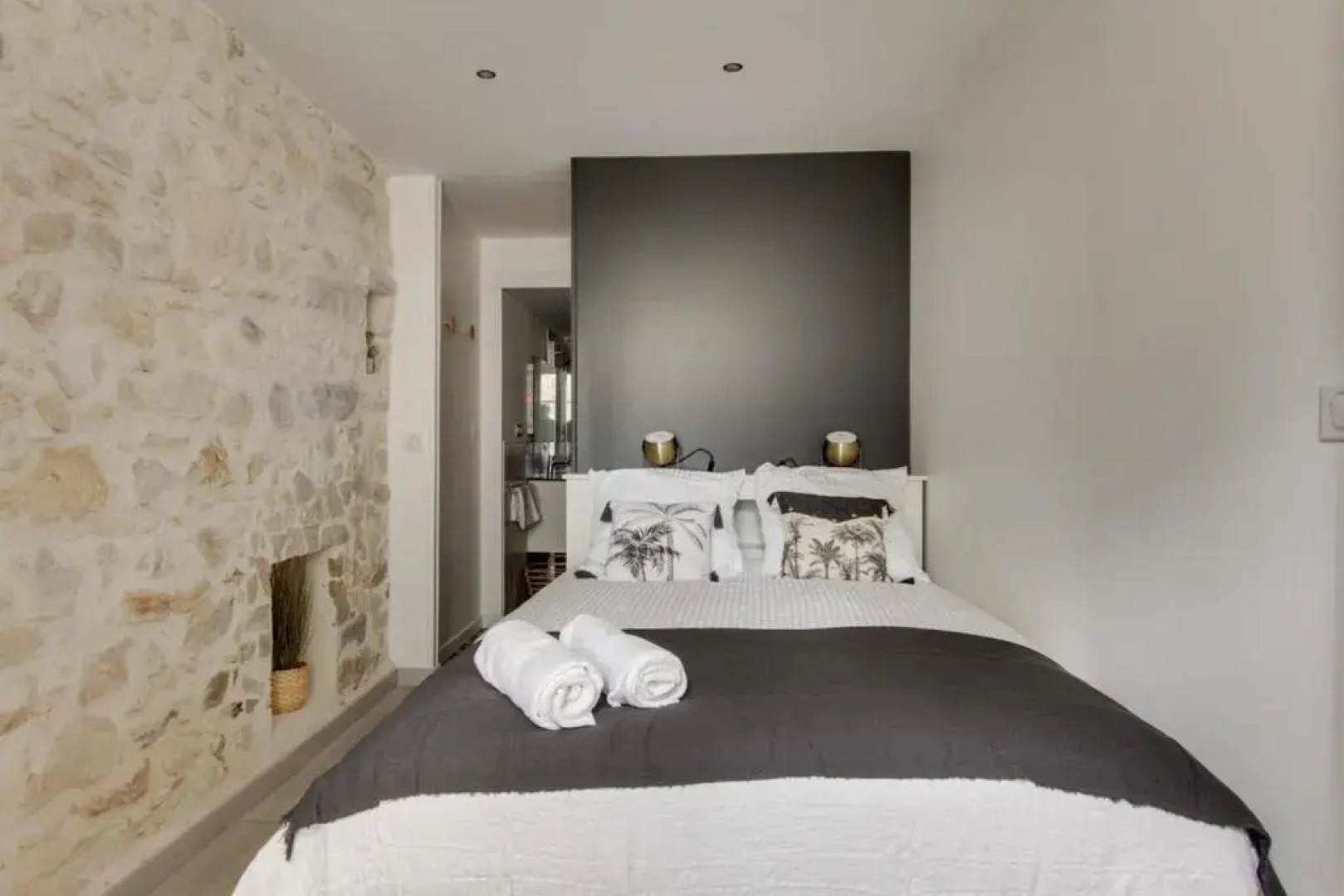 Palm House Sauna City Center Ideal Insead