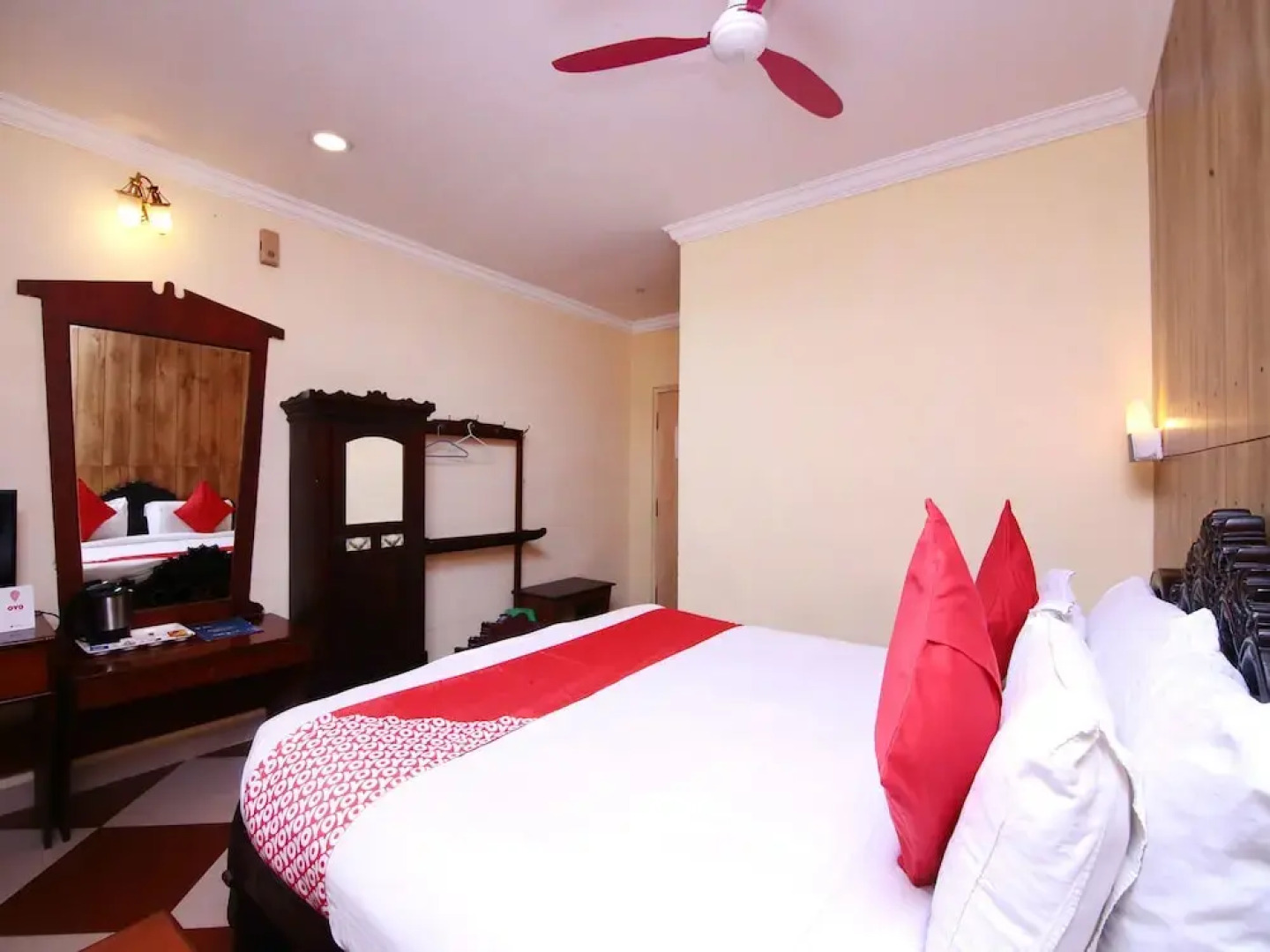 OYO 8780 Hotel Windsor Castle