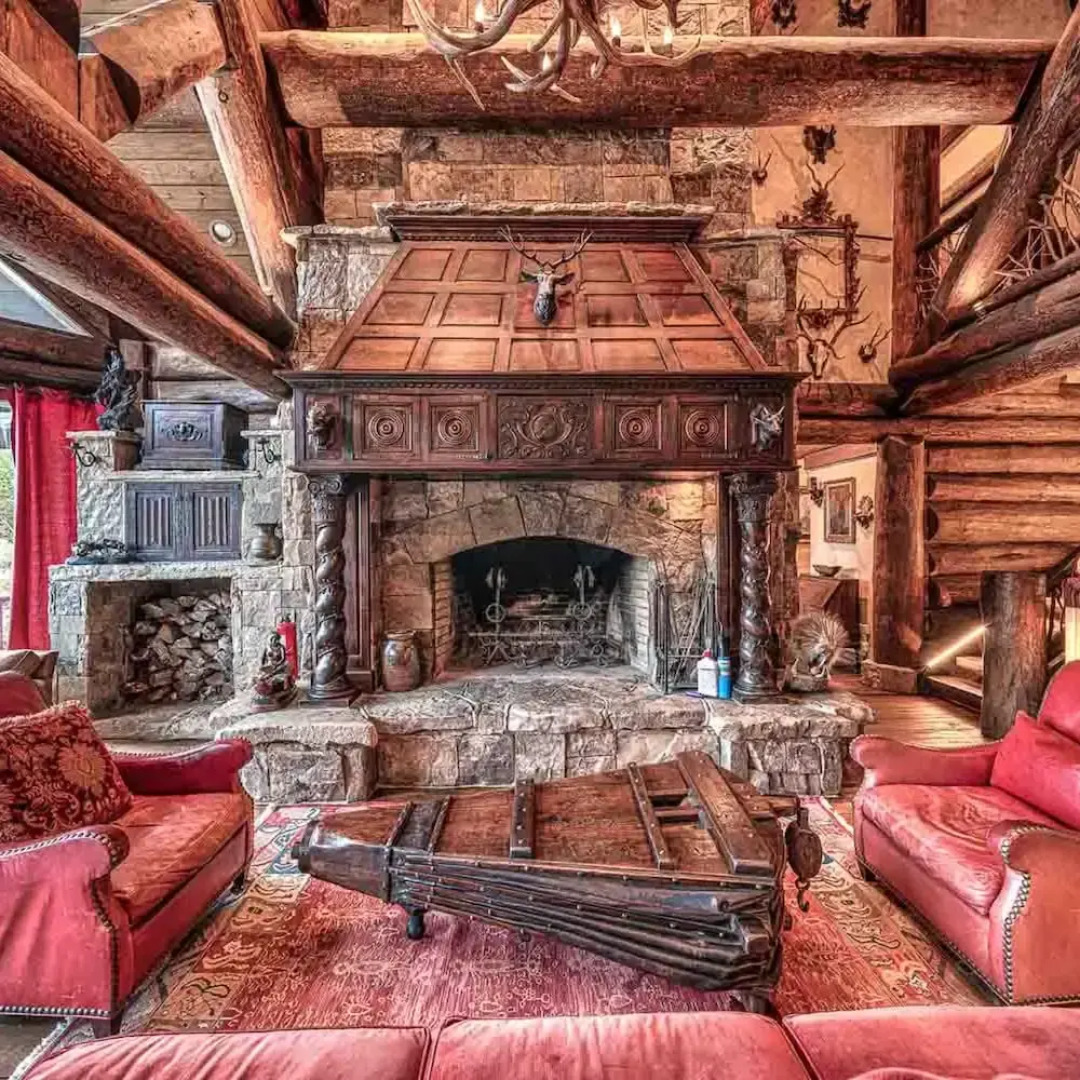 Forge Lake Lodge in Topton