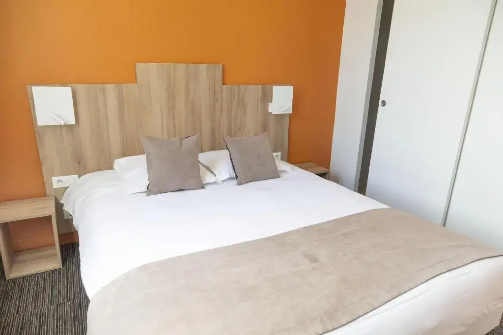 Logis Hôtel Maison Voltaire