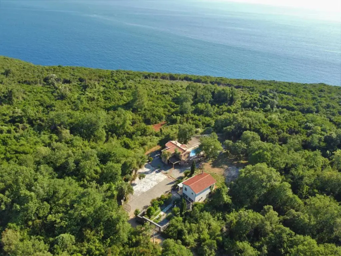 Korda Villas Residence