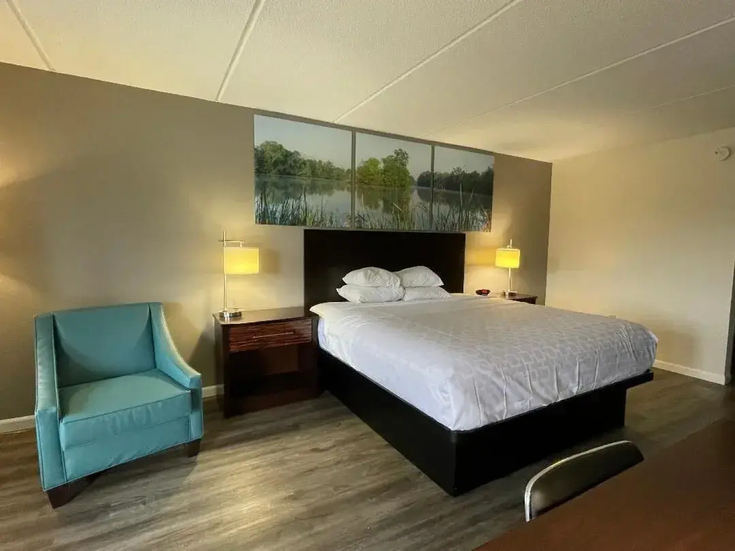 Clarion Pointe Kimball