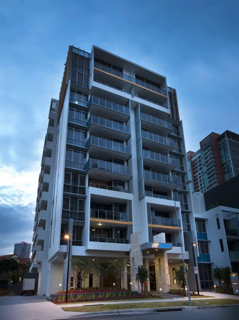 Meriton Suites Southport, Gold Coast
