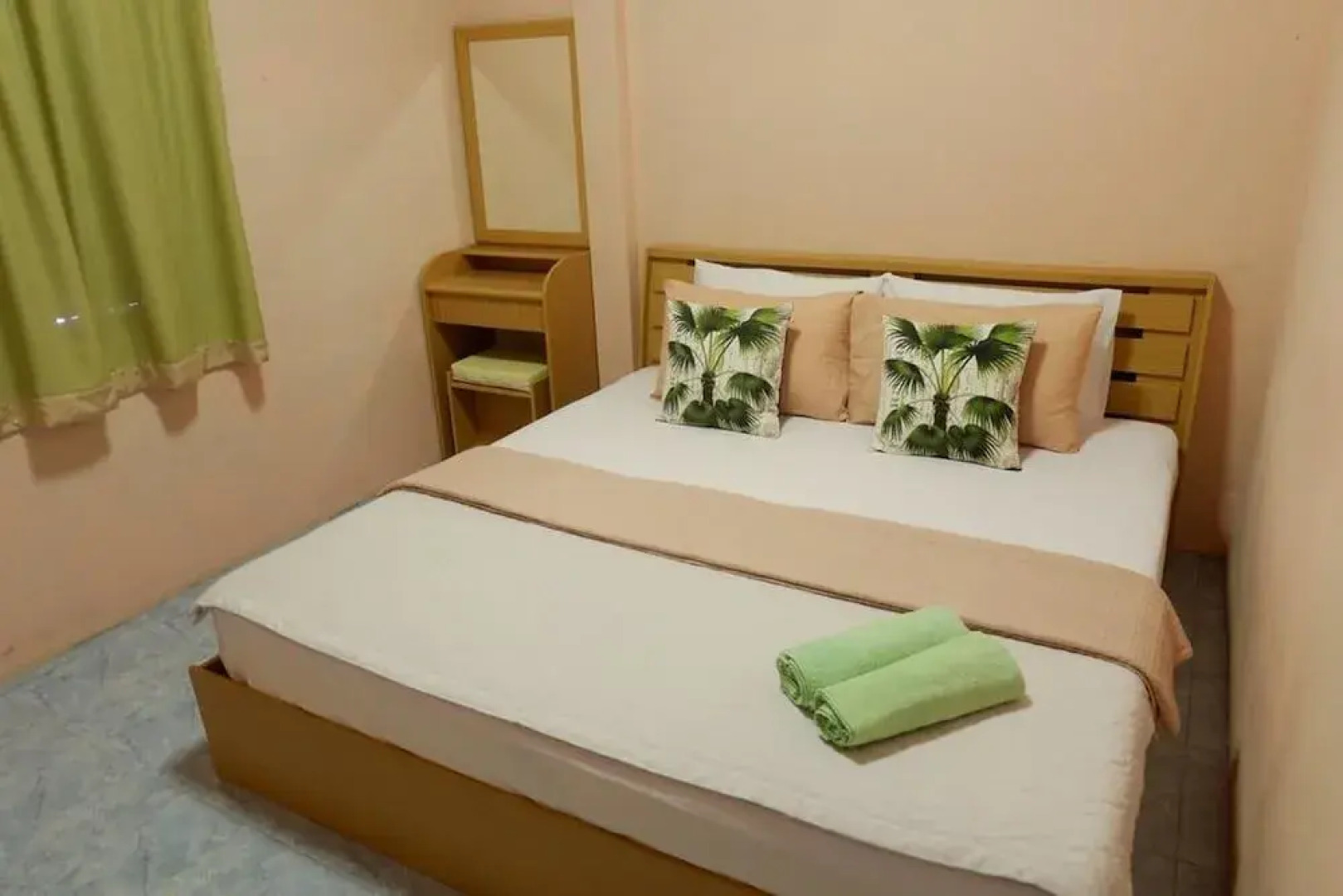 Baan Yaychoey Kiriwong