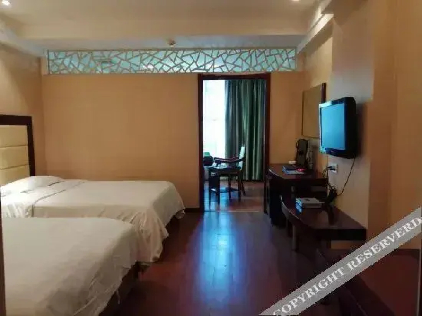 Qianjiang Marriott Holiday Hotel