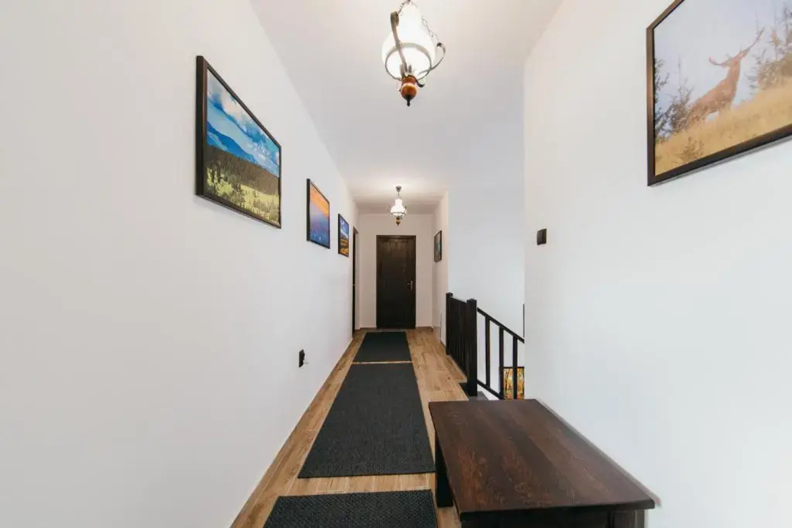 Cinege Vendeghaz/Casa de oaspeți Pițigoi