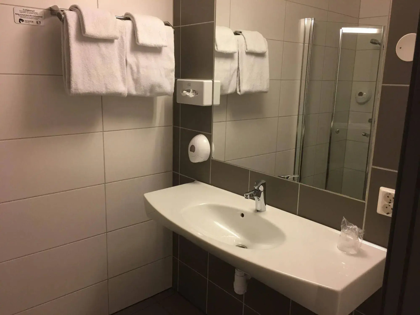 Hjorten Hotell Hitra