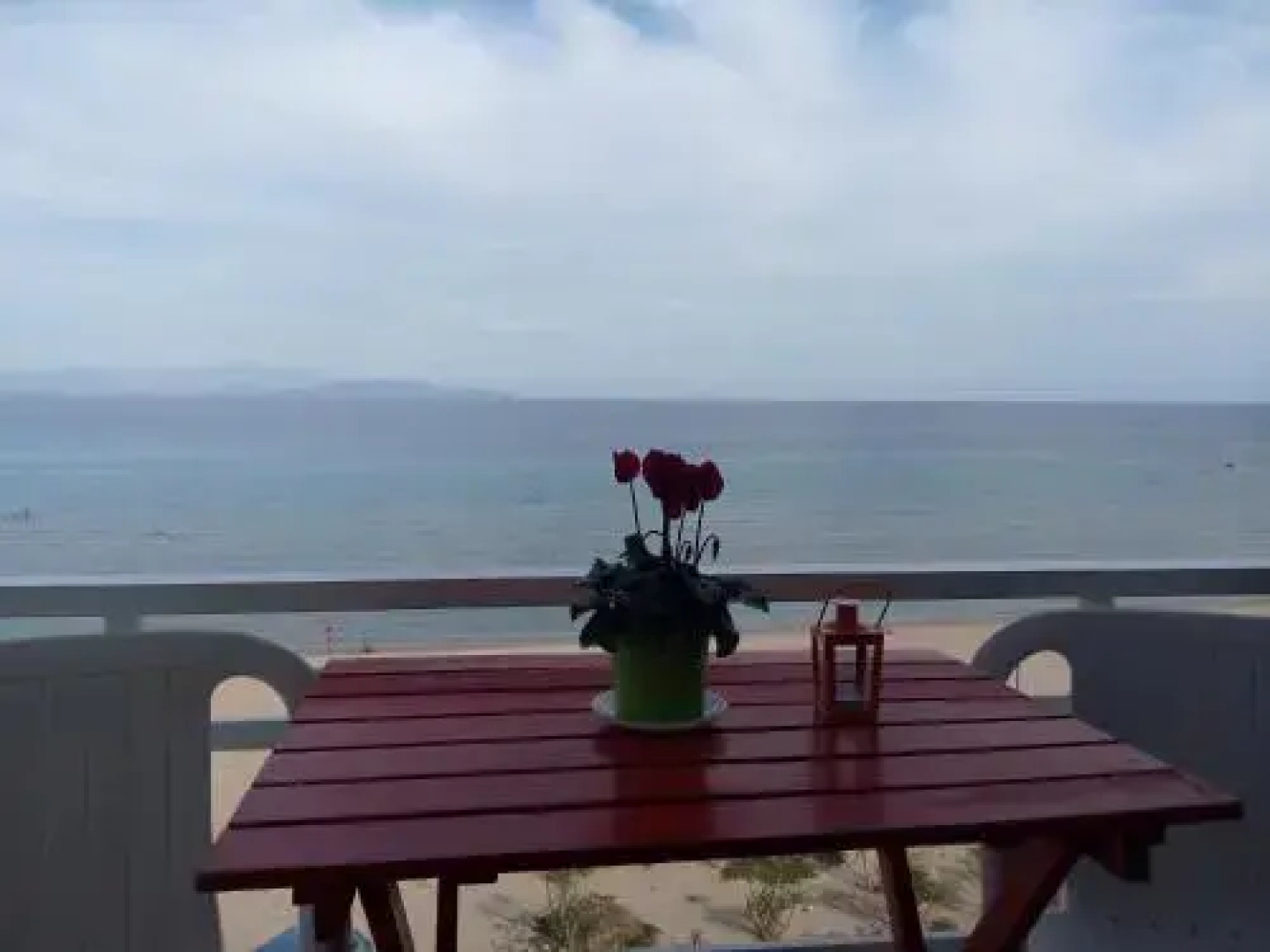 Apartment Michalis by the Sea