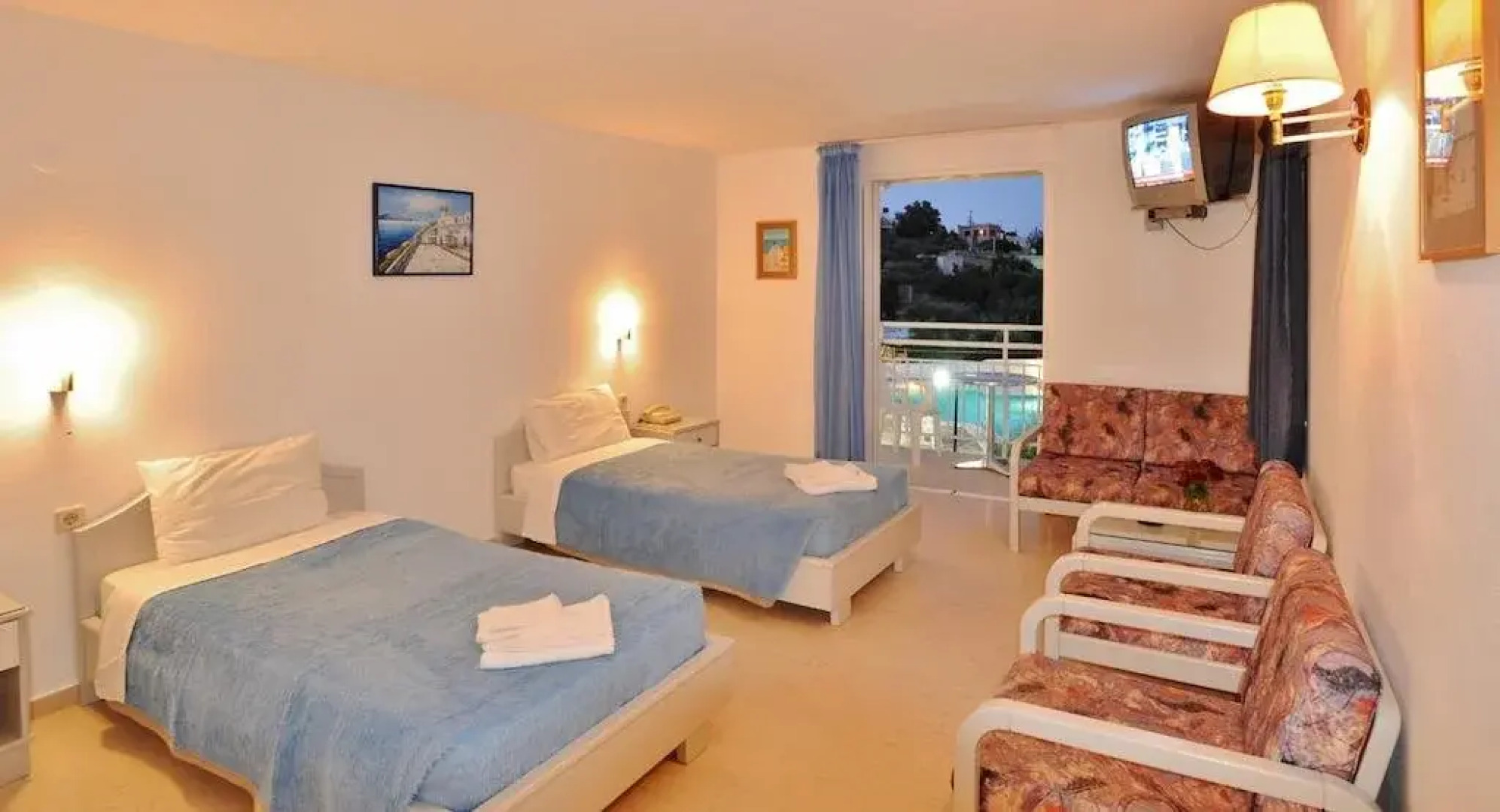 Primavera Paradise Apartments