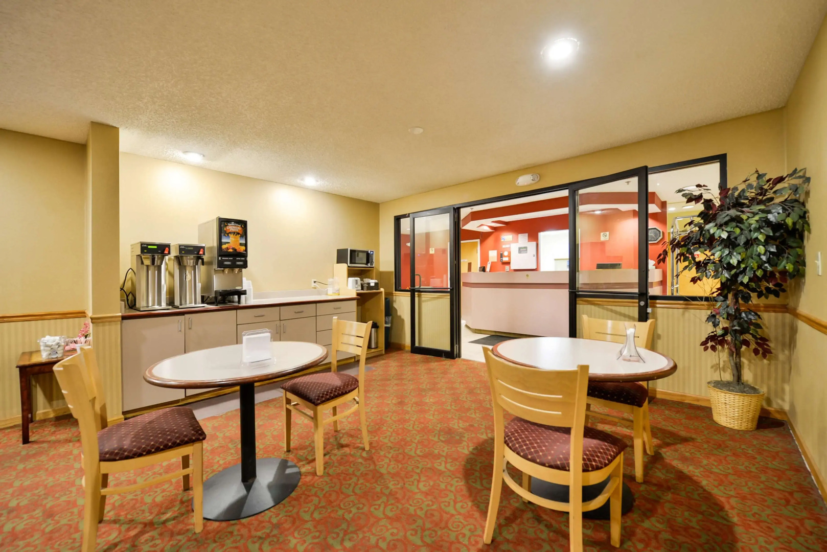 Americas Best Value Inn East Syracuse