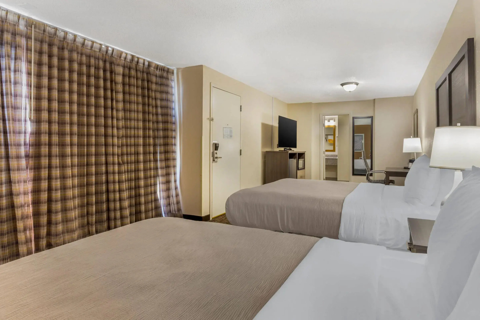Quality Inn & Suites Spring Lake - Fayetteville near Fort Bragg
