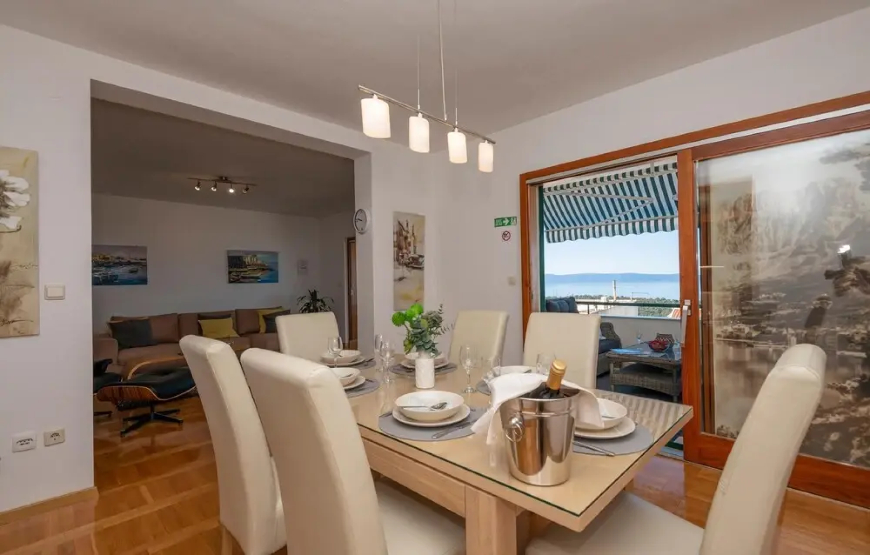 Amazing Home in Makarska With Wifi and 3 Bedrooms