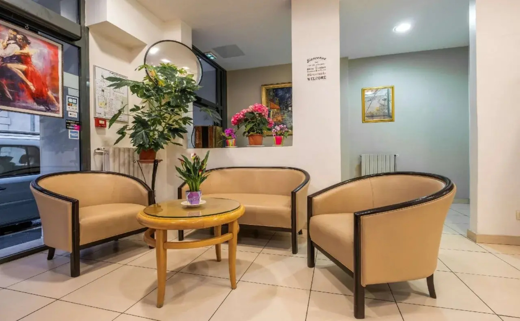 Comfort Hotel Au Firmament Asnieres-sur-Seine