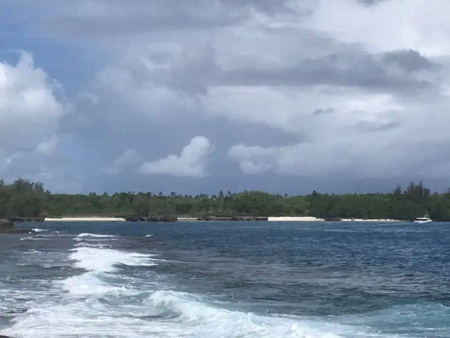 Vanuatu Uncharted Sport Fishing Lounge